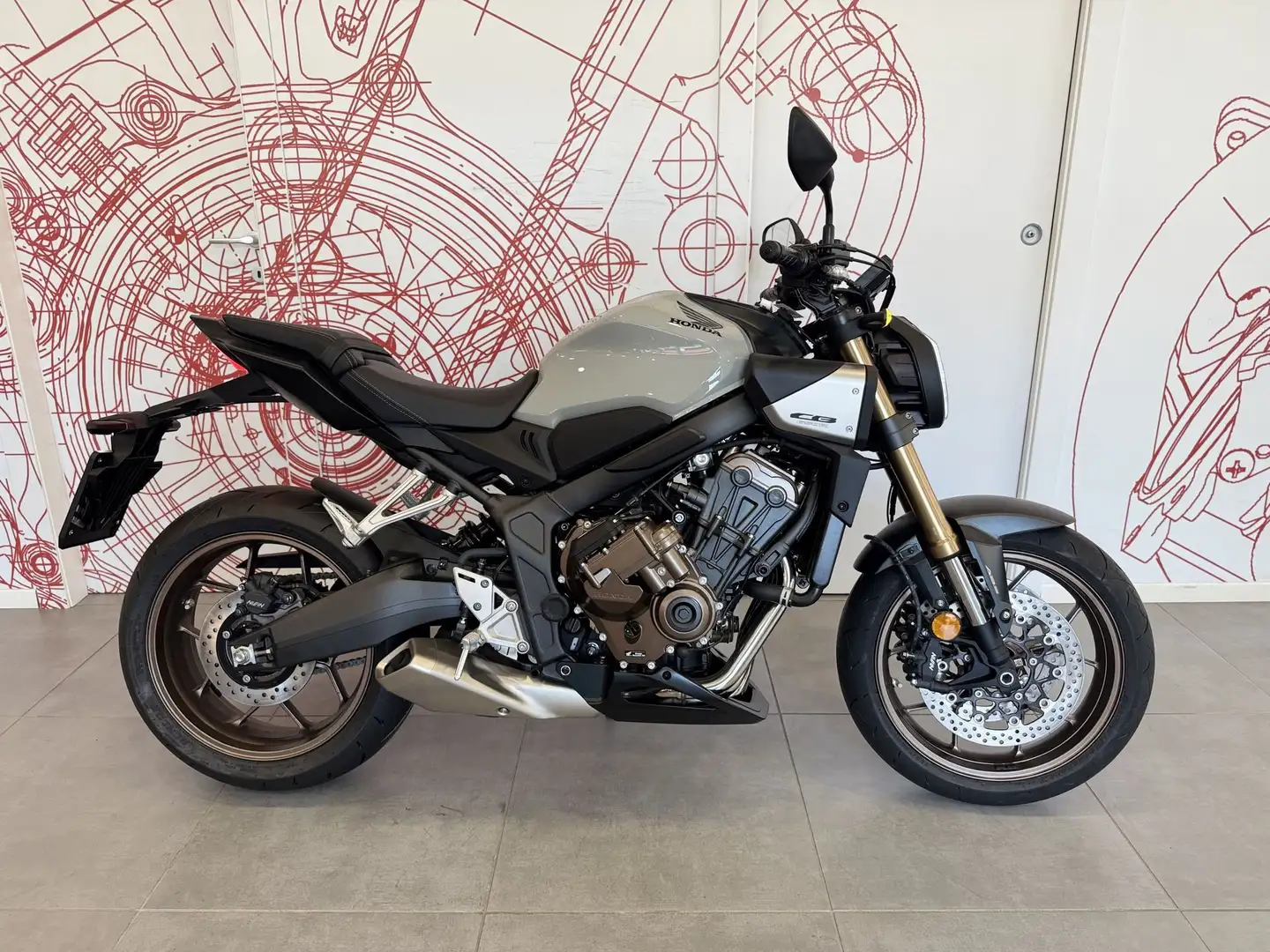 Honda CB 650 CB 650 R - E-Clutch - 1