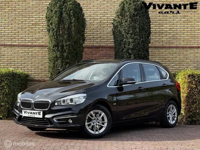 BMW 220 2-serie Active Tourer 220i Luxury Line Camera*Lede