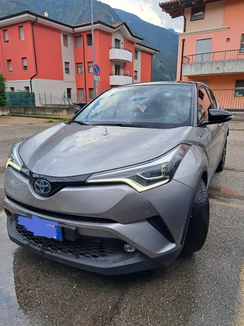 Toyota C-HR - 1