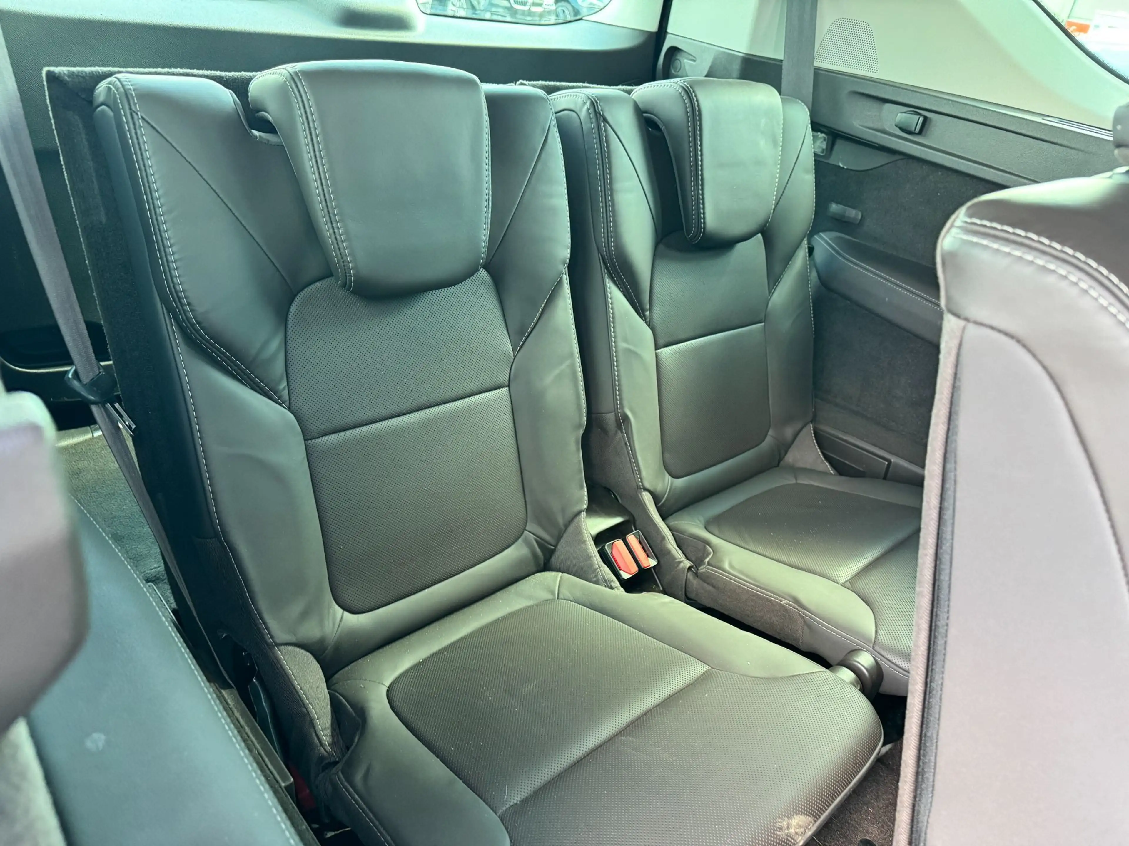 Renault Espace Initiale Paris Energy dCi 160 EDC 7 SITZE — photo 14