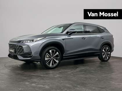 MG HS MG PHEV 1.5 Luxury | OP = OP Voorraad Voordeel | P