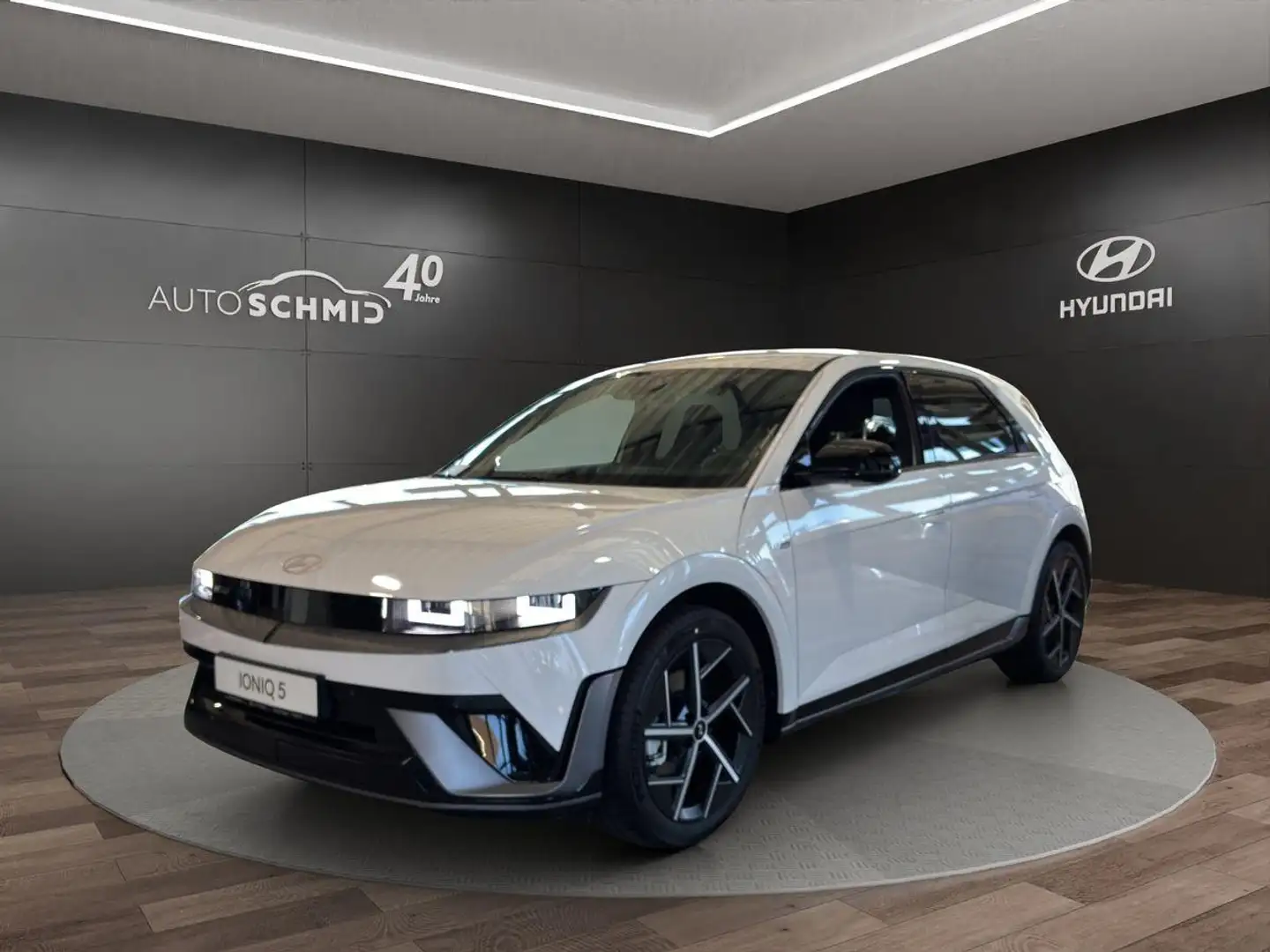 Hyundai IONIQ 5 N Line X Elektro 4WD LED NAVI HUD RFK SH Wit - 1