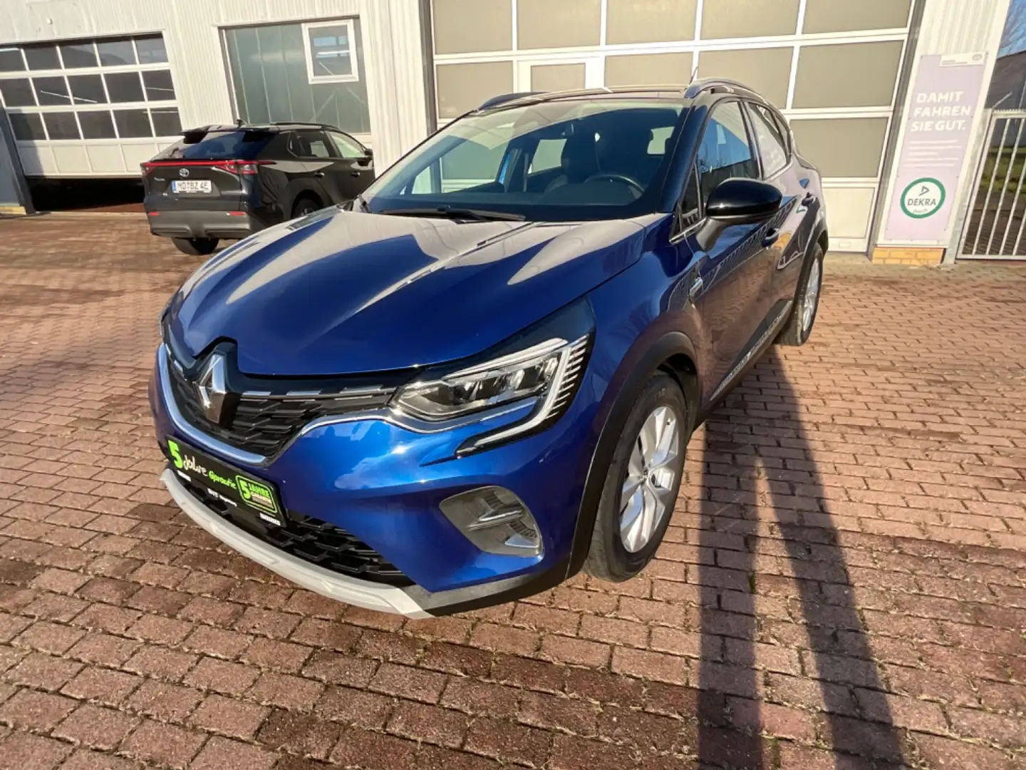 Renault Captur 1.0 TCe 90 Intens LED+Navi+SHZ+KeyLess Noir - 2
