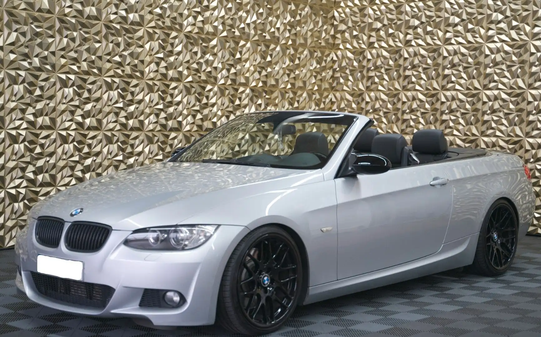 BMW 335 Cabrio 335i|M-Sport|CARBON|19"|KW V2|ABGAS-PERF. Silver - 1