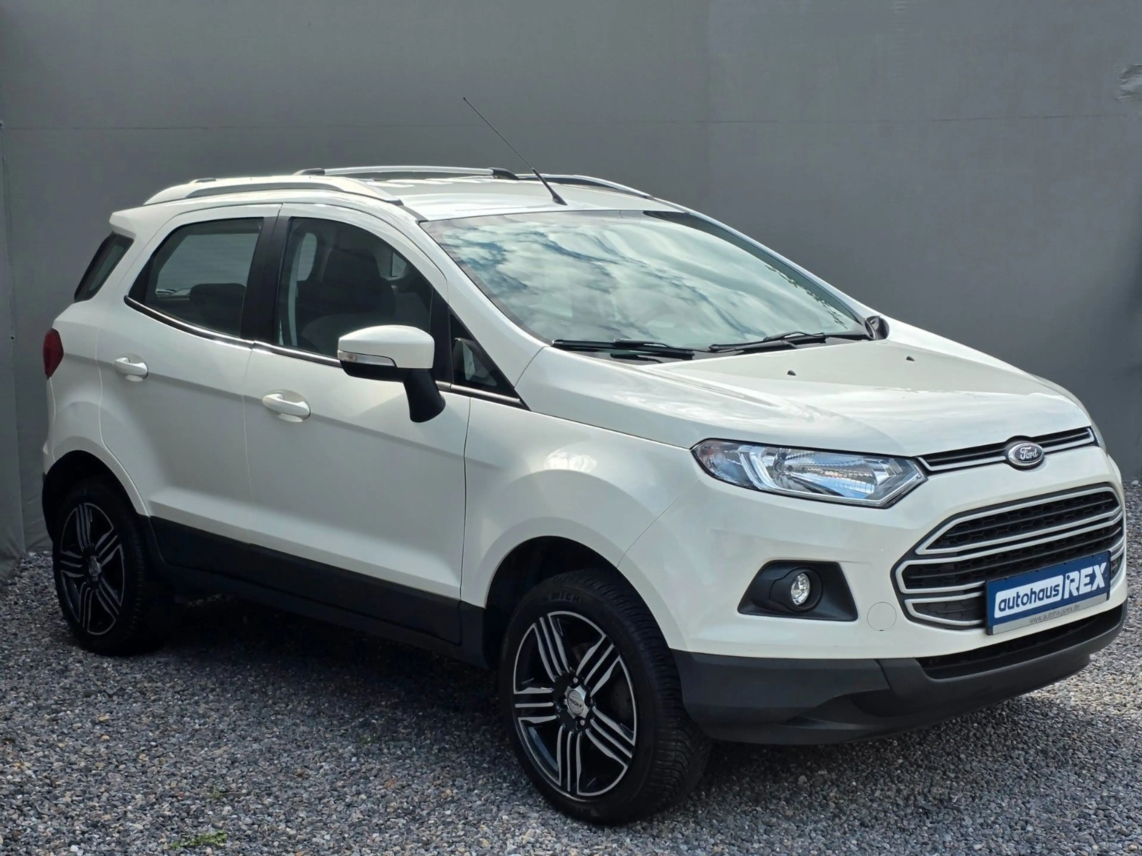 Ford EcoSport Trend — photo 3