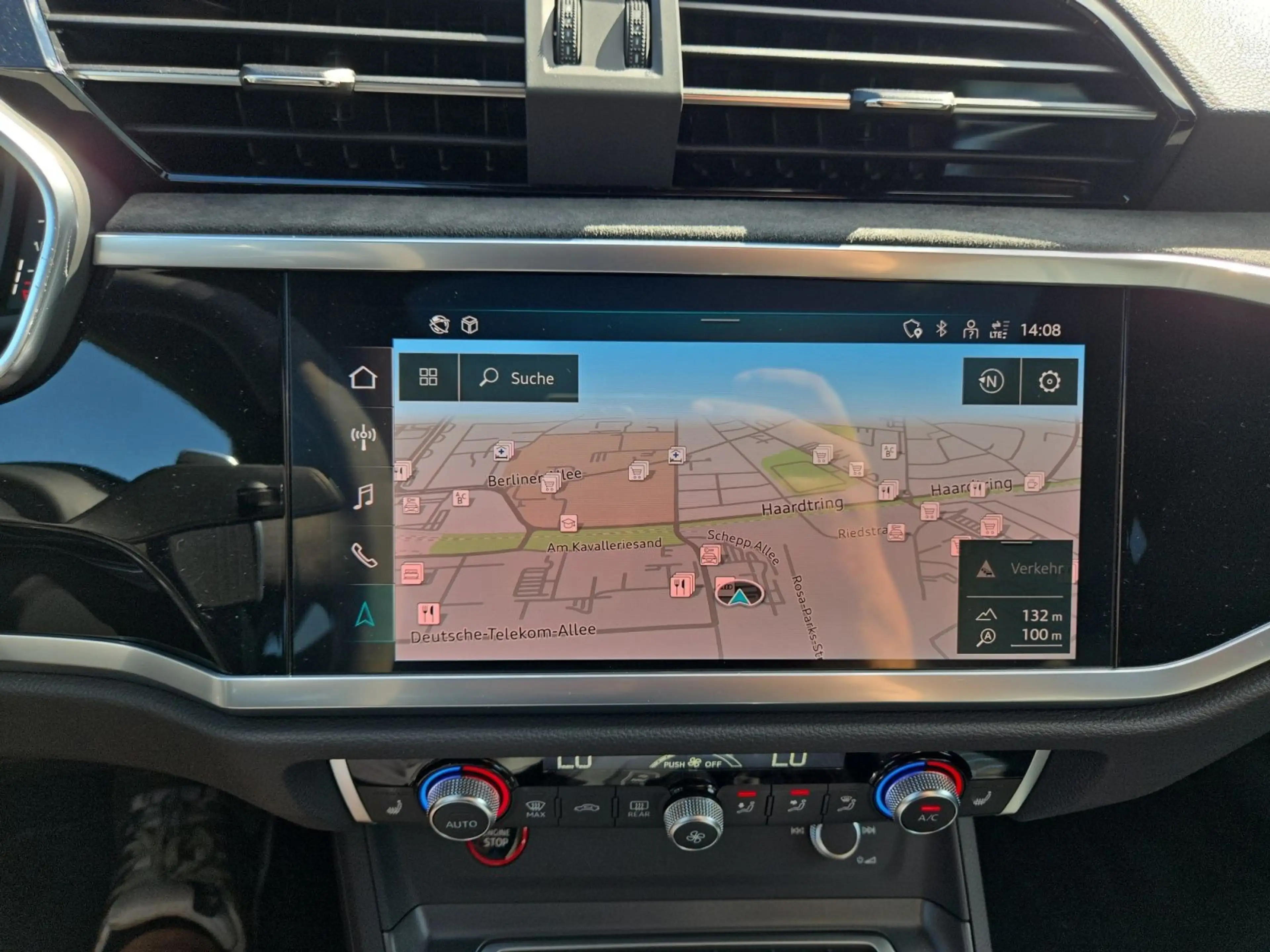 Audi RS Q3 2.5 TFSI qu. S tr., PANO/21"/360 — photo 18