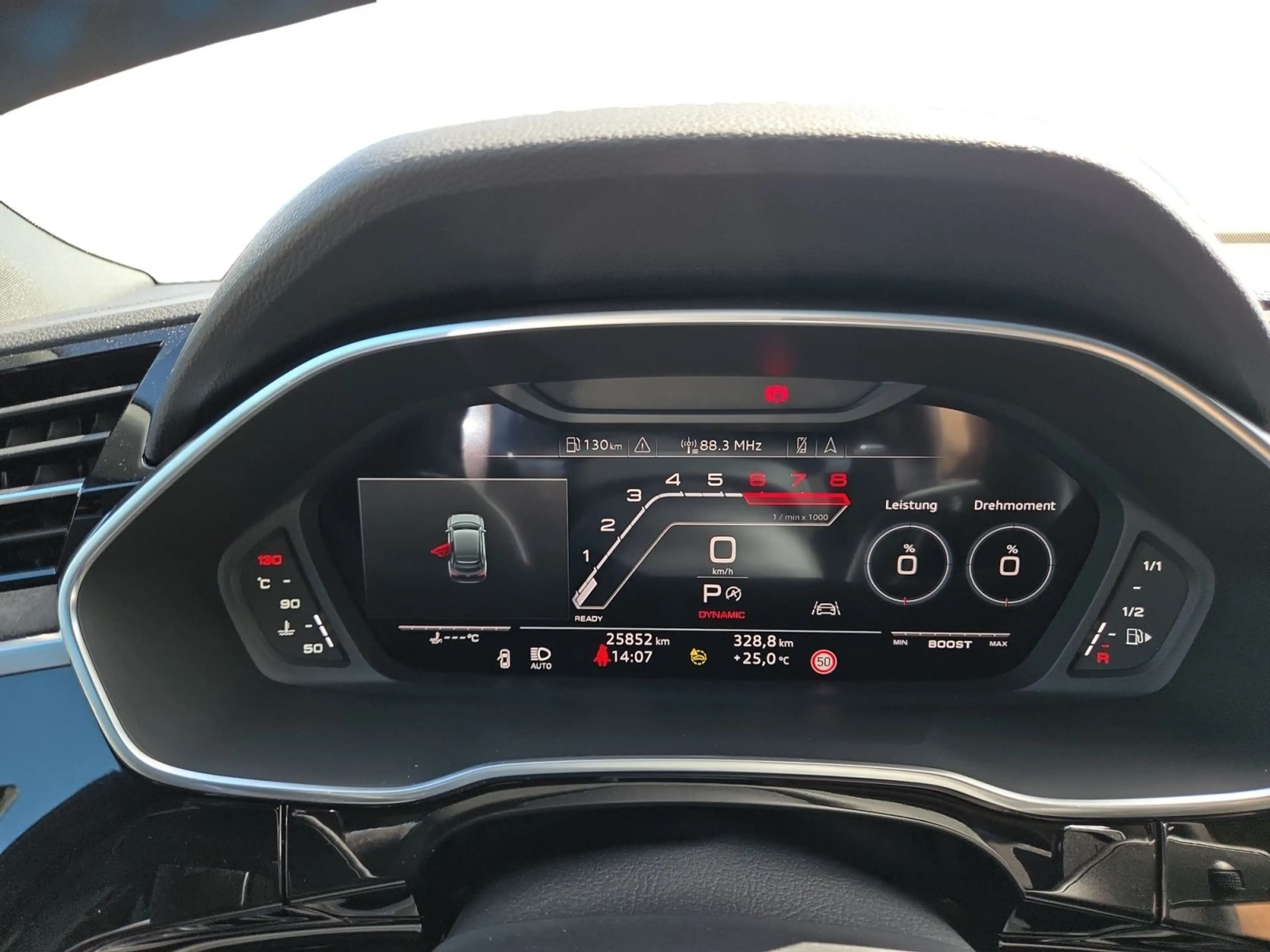 Audi RS Q3 2.5 TFSI qu. S tr., PANO/21"/360 — photo 9