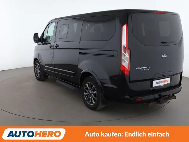 Ford Tourneo Custom view 4