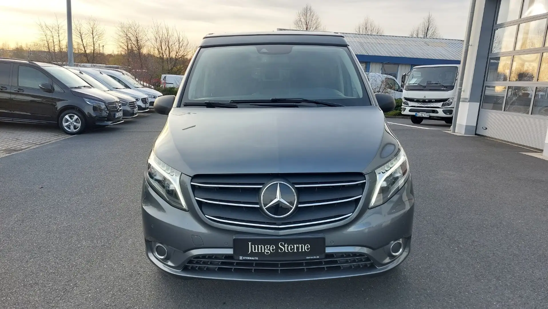 Mercedes-Benz Marco Polo Marco Polo 250 d 4MATIC ACTIV. ED. LED AHK NAVI Gris - 2