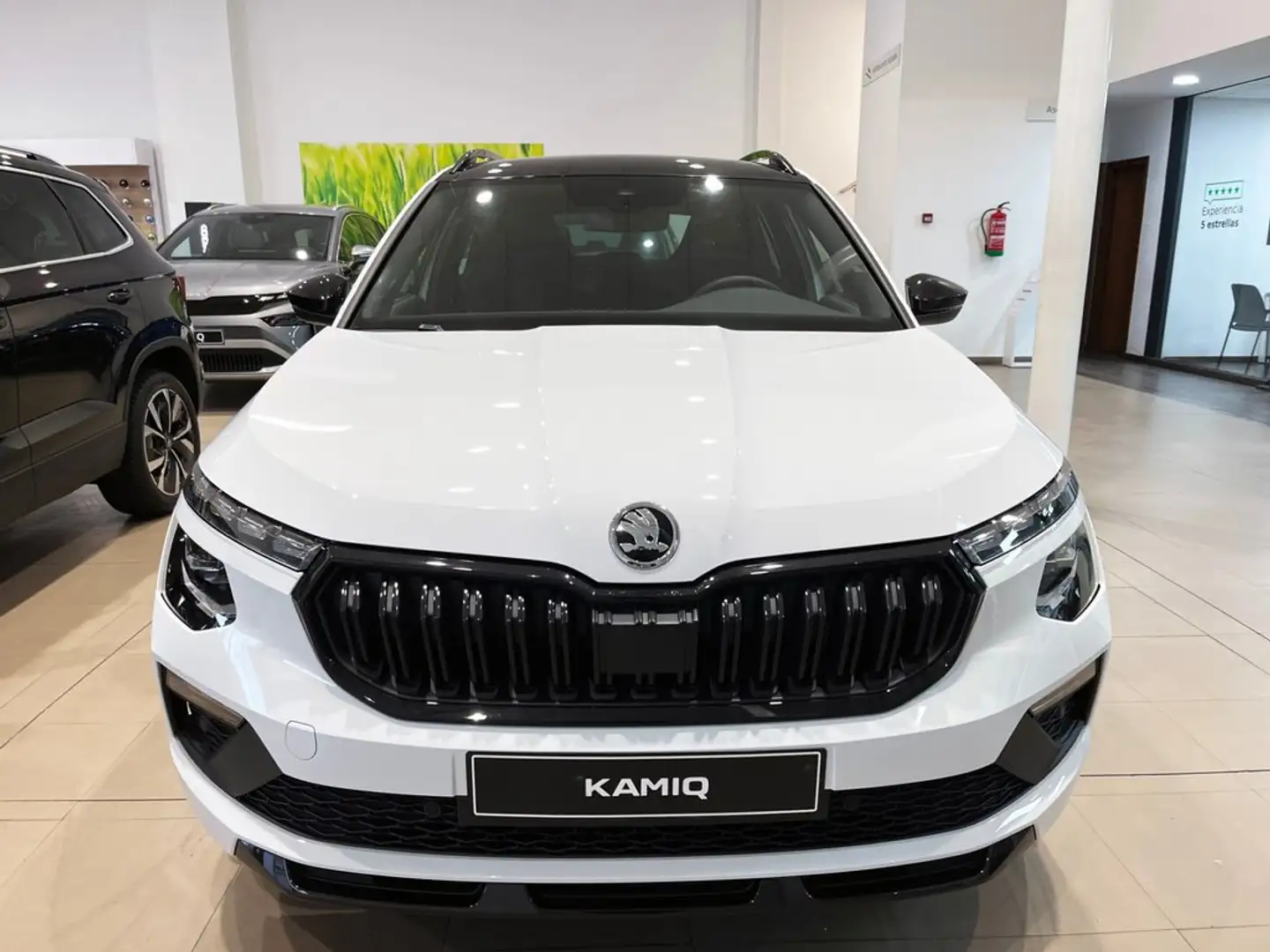 Skoda Kamiq 1.5 TSI Montecarlo DSG Blanco - 2