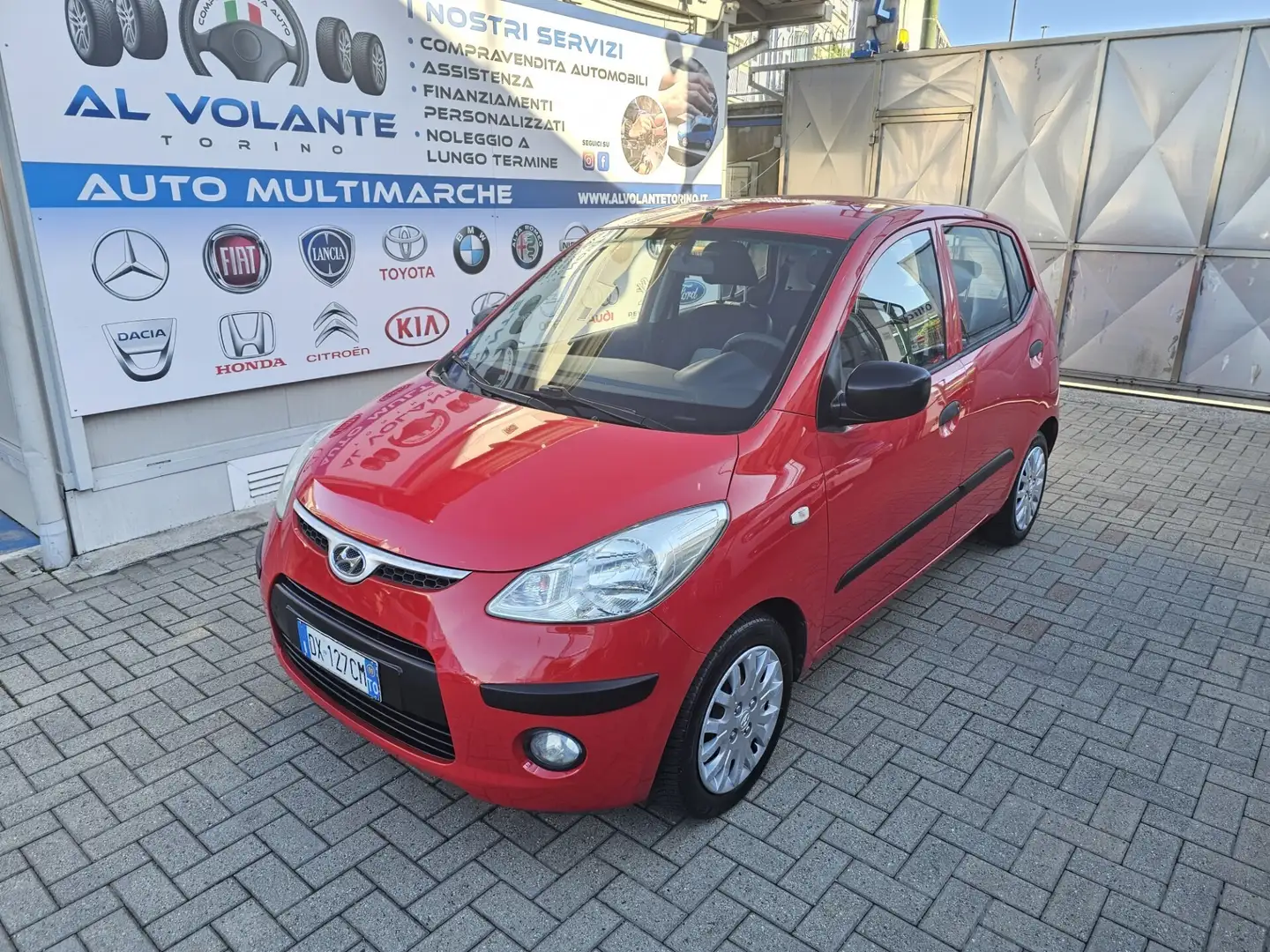 Hyundai i10 1.1 12V BlueDrive GPL Active Rosso - 1