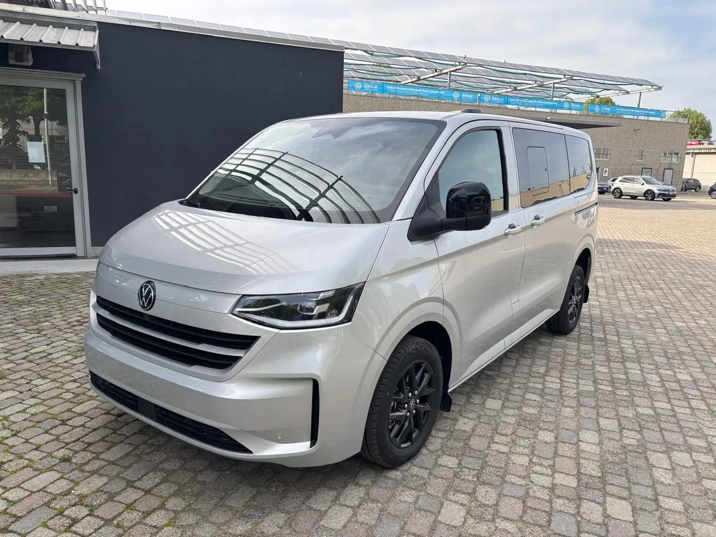 Volkswagen Transporter CARAVELLE 2.0 TDI 150CV aut. 4Motion PC Life Gris - 2