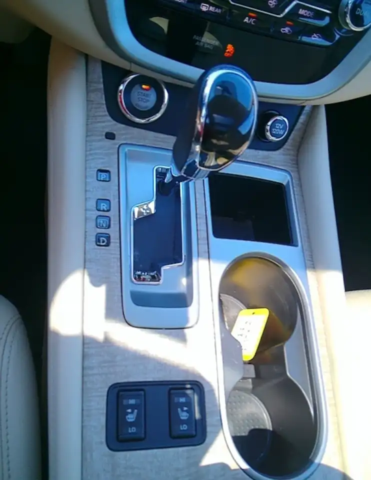 Nissan Murano снимка Nissan Murano