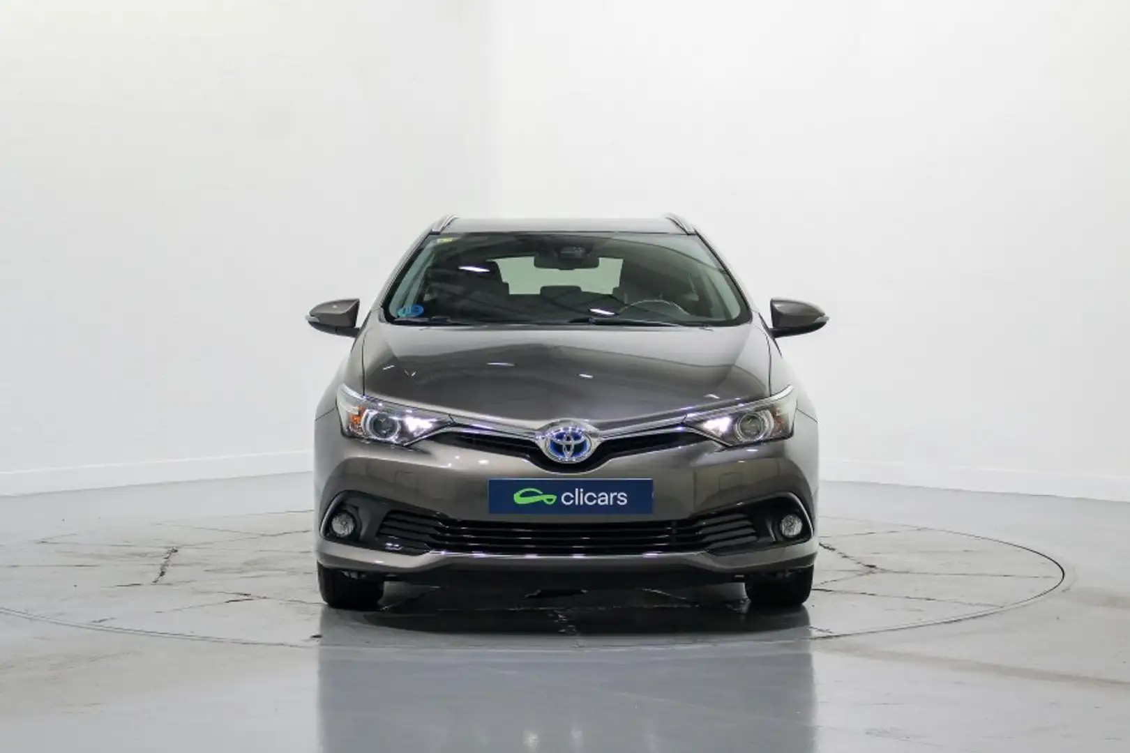 Toyota Auris Touring Sports hybrid 140H Active Marrón - 2