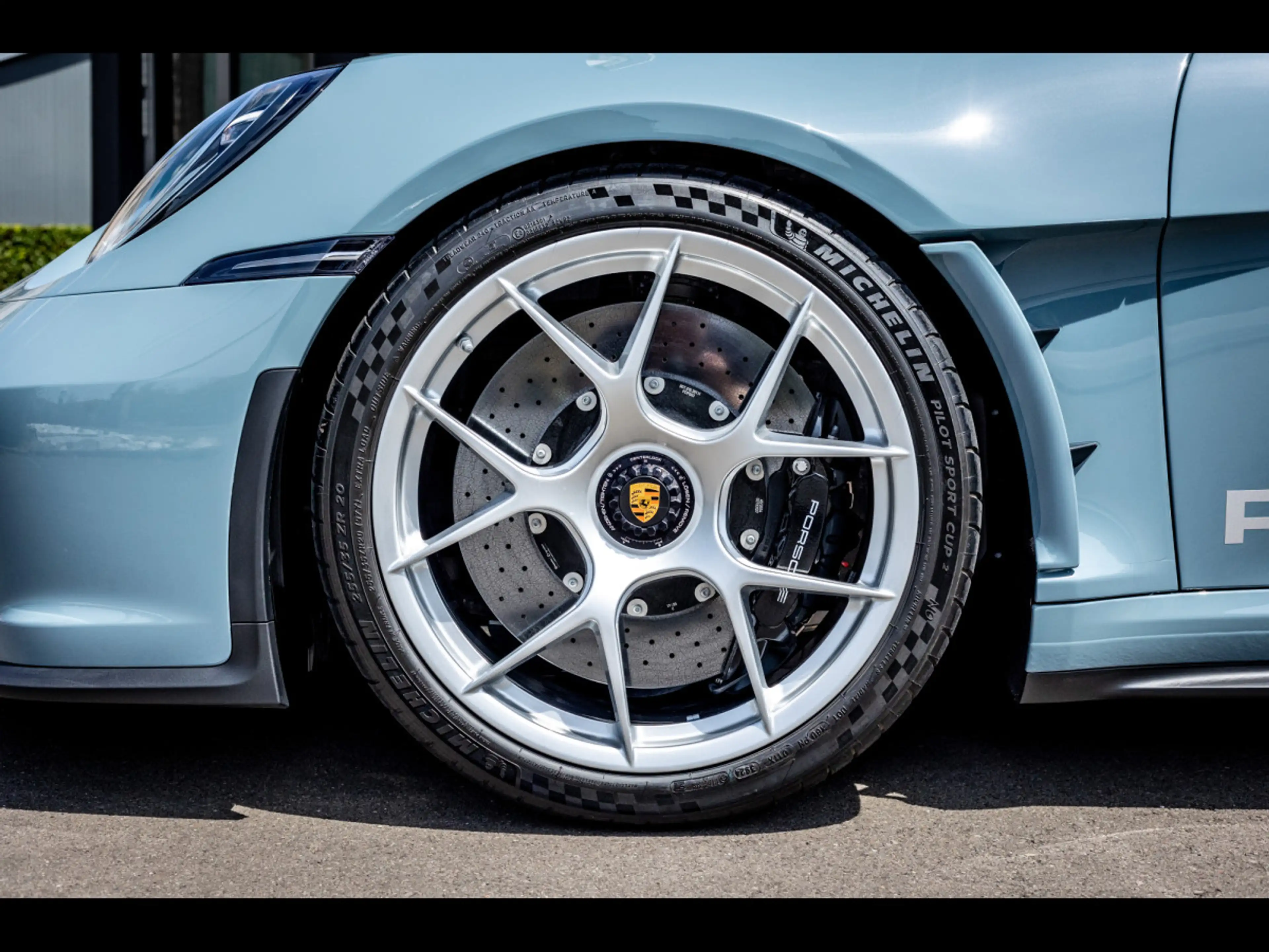 Porsche 911 992.1 S/T°HERITAGE DESIGN PACK°SHOREBLUE°1/1963 — photo 9
