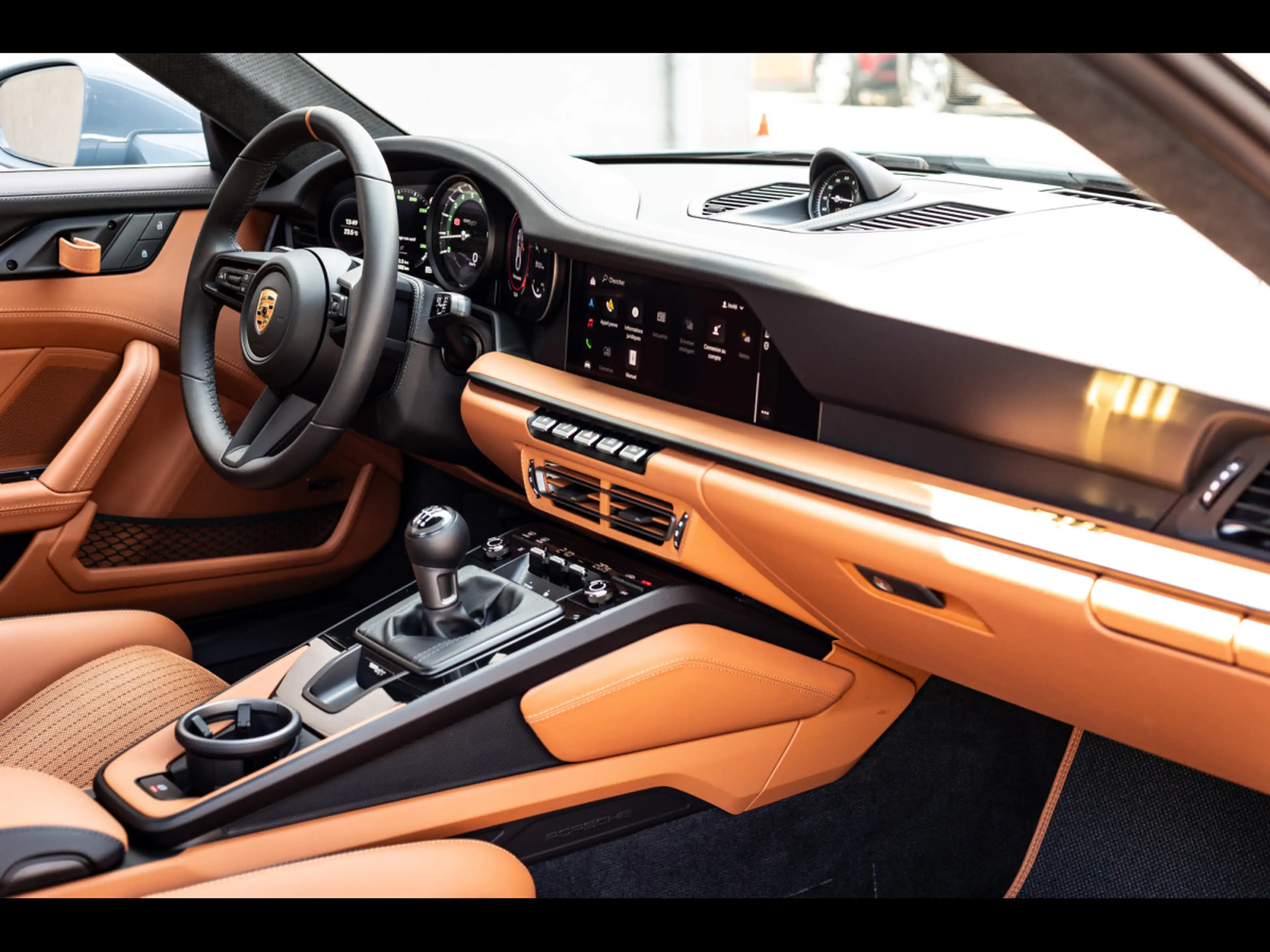 Porsche 911 992.1 S/T°HERITAGE DESIGN PACK°SHOREBLUE°1/1963 — photo 11
