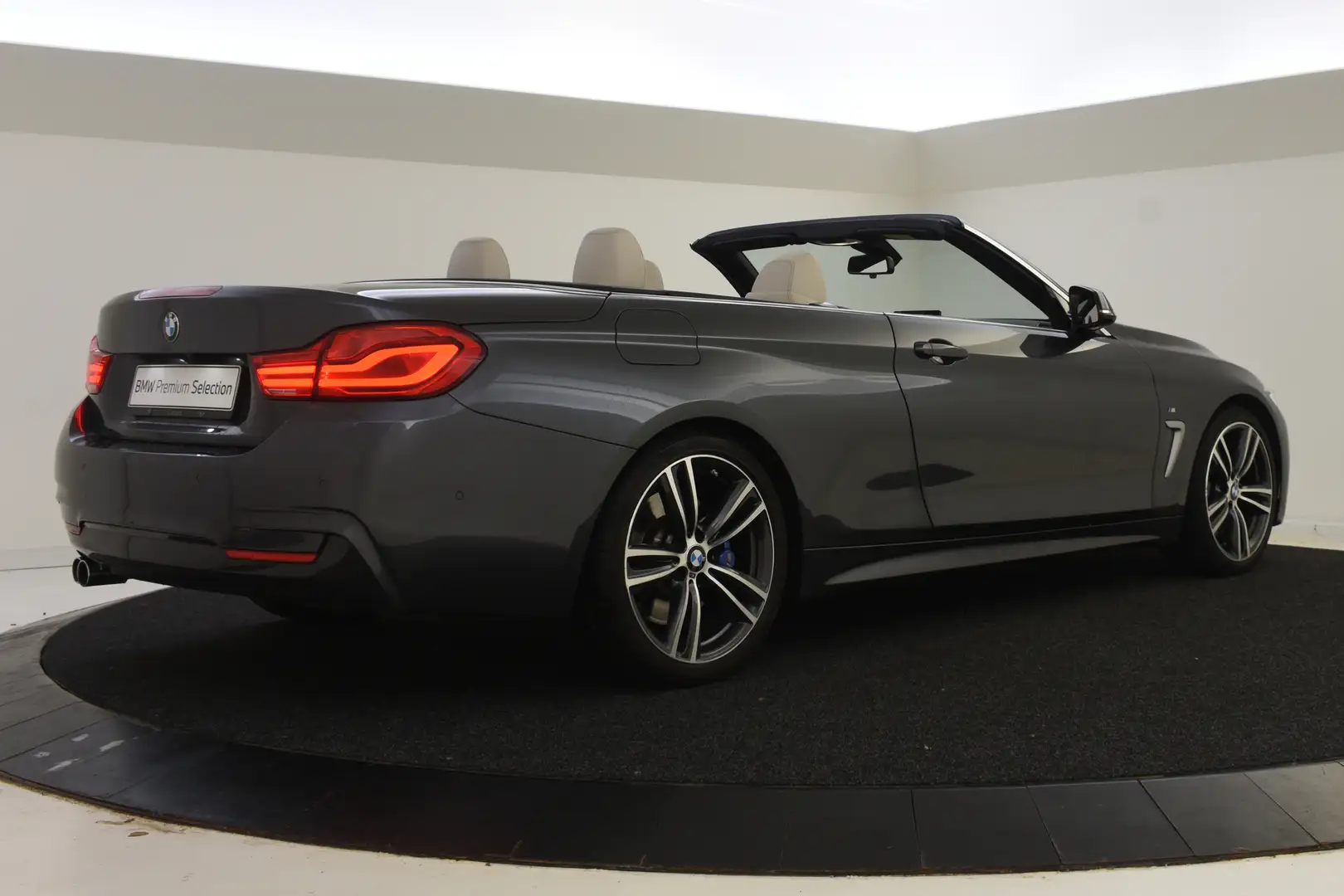 BMW 430 4-serie Cabrio 430i High Executive M Sport Automaa Grey - 2