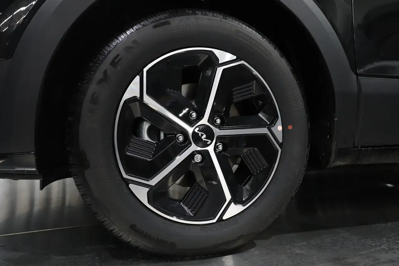 Kia Niro снимка Kia Niro