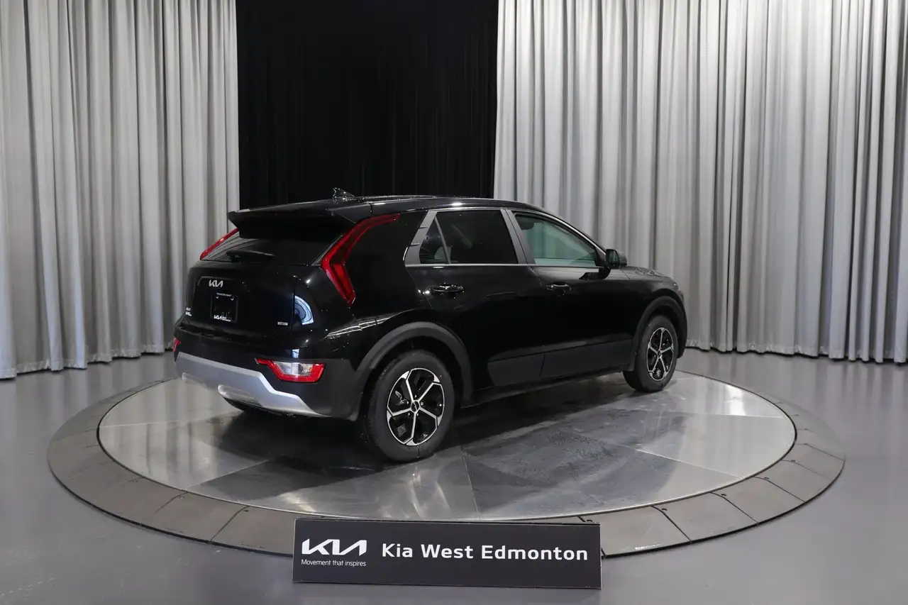 Kia Niro снимка Kia Niro