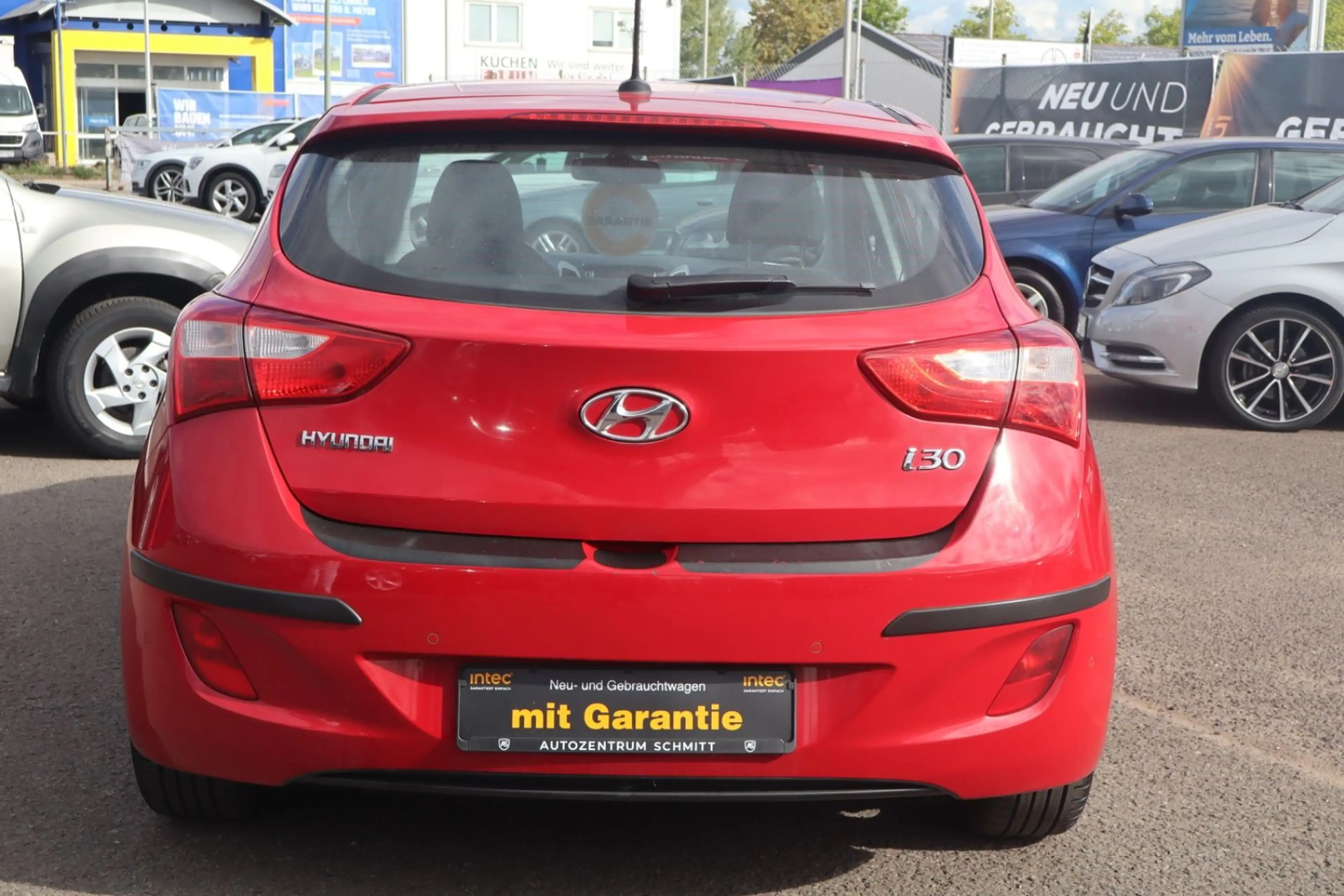 Hyundai i30 FIFA World Cup Edition/GARANTIE/TÜV-03/28/1-HAND — photo 7