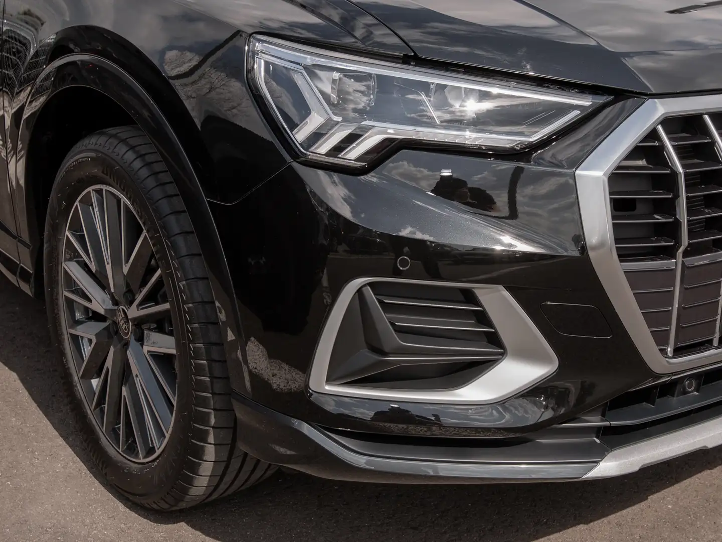 Audi Q3 35 TFSI advanced S-tronic,LED,AZVNavi+ Noir - 2