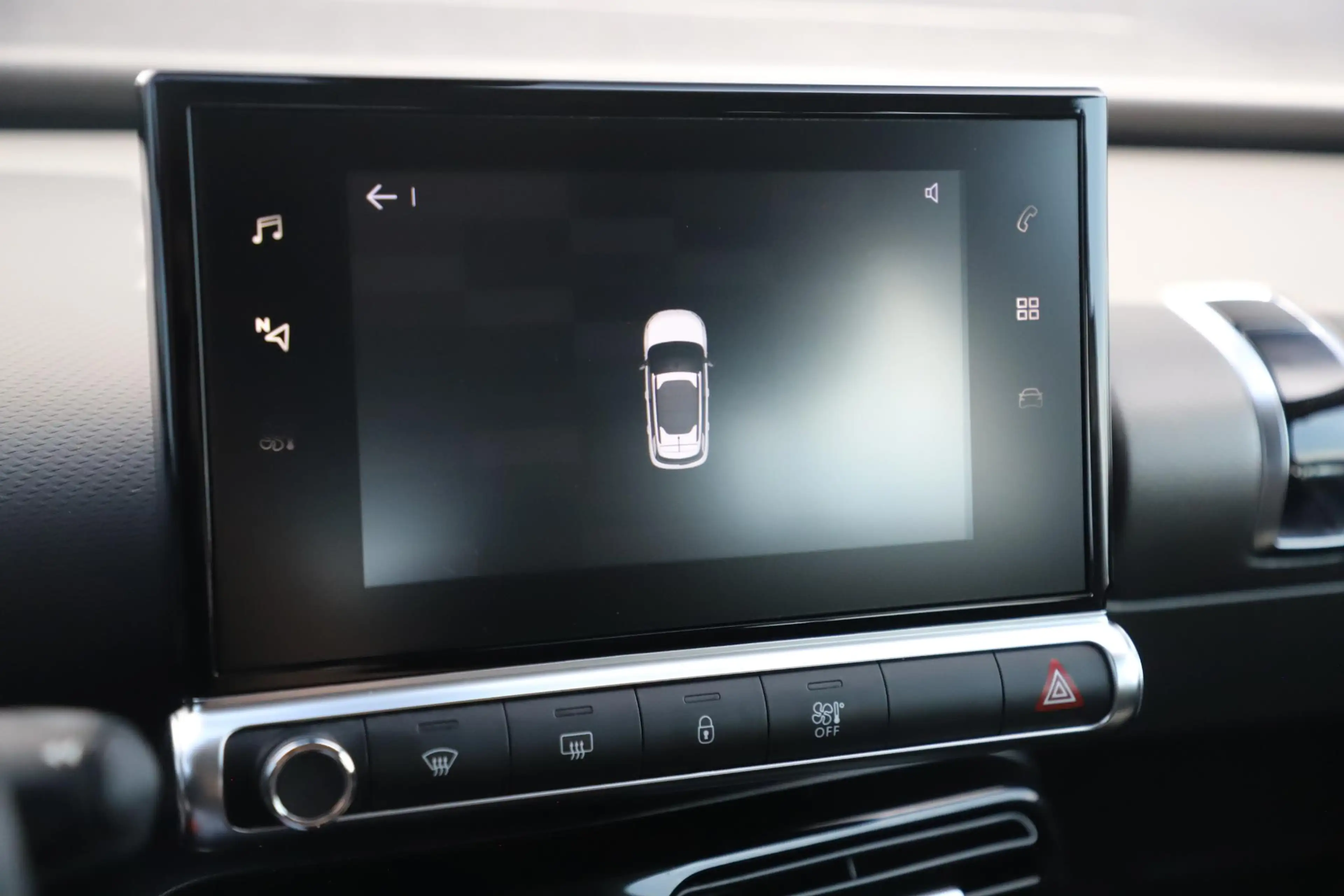Citroen C4 Cactus 1.2 PureTech Feel 110PK Navigatie Carplay Android — photo 17