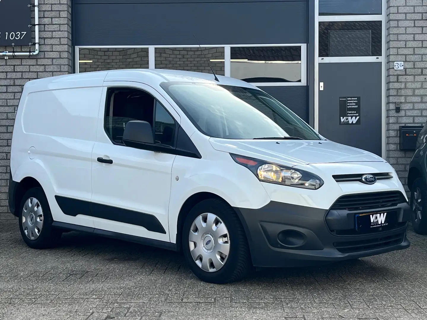 Ford Transit Connect 1.5 TDCI L1 euro 6 airco 49288 KM N.A.P. eerste ei - 2