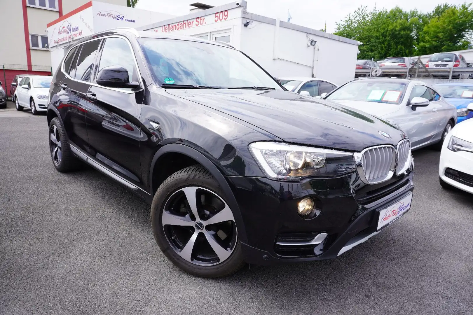BMW X3 X-Line 20 i*Automatik*1.Hand*44TKM*GARANTIE++ Schwarz - 1