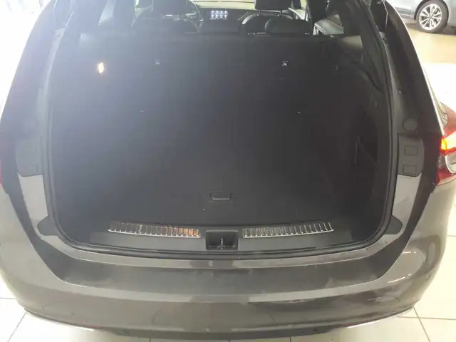 Opel Insignia view 15