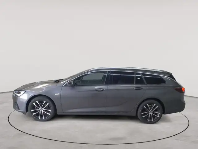 Opel Insignia view 6