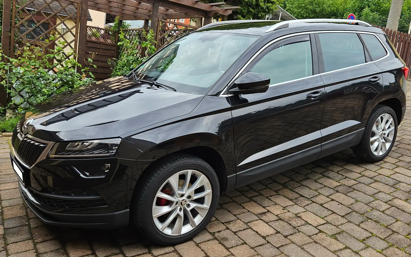 Skoda Karoq Karoq 1.5 TSI ACT DSG Style Fekete - 1