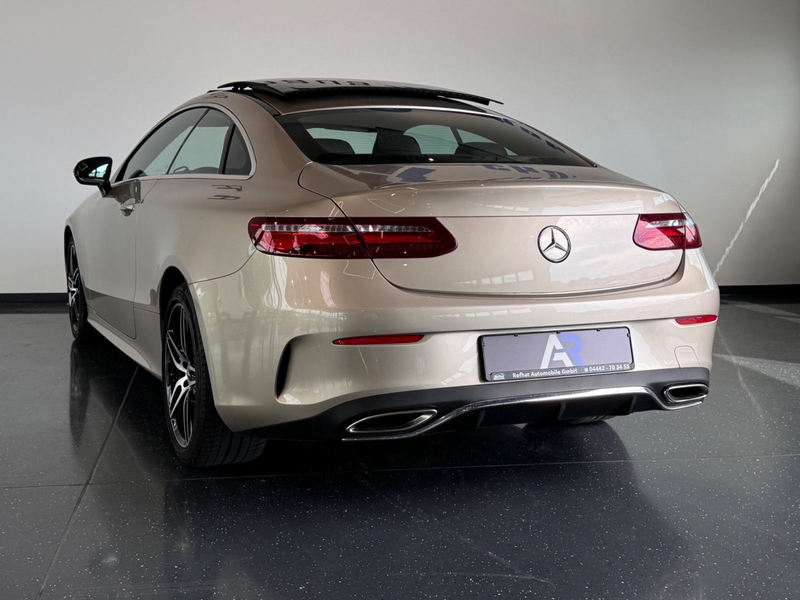 Mercedes-Benz E 300 Coupe*AMG*PANO*BURMESTER*WIDESCREEN*LED* — photo 10