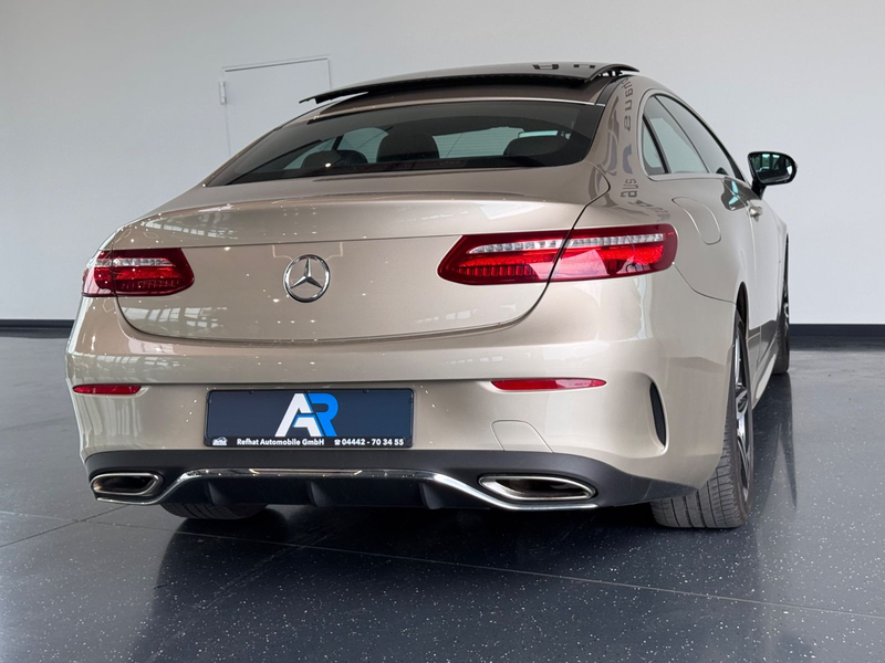 Mercedes-Benz E 300 Coupe*AMG*PANO*BURMESTER*WIDESCREEN*LED* — photo 7