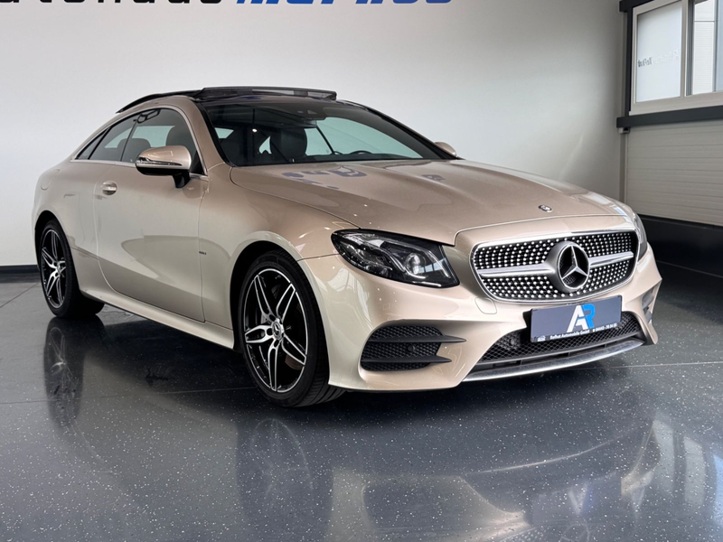 Mercedes-Benz E 300 Coupe*AMG*PANO*BURMESTER*WIDESCREEN*LED* — photo 6