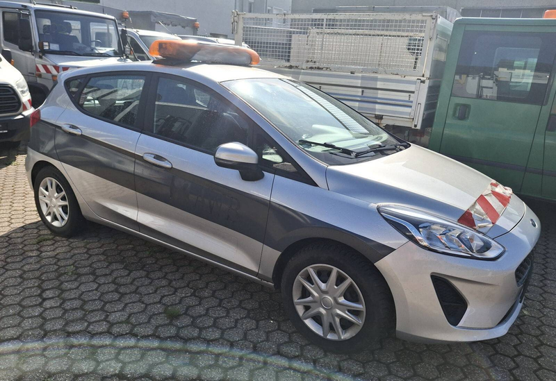 Ford Fiesta Trend Cool & Sound-Paket Winter-Paket 5 Türen PDC — photo 3