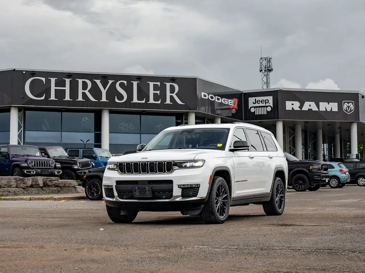 Jeep Grand Cherokee снимка Jeep Grand Cherokee