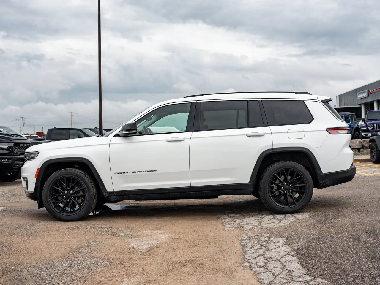 Jeep Grand Cherokee снимка Jeep Grand Cherokee