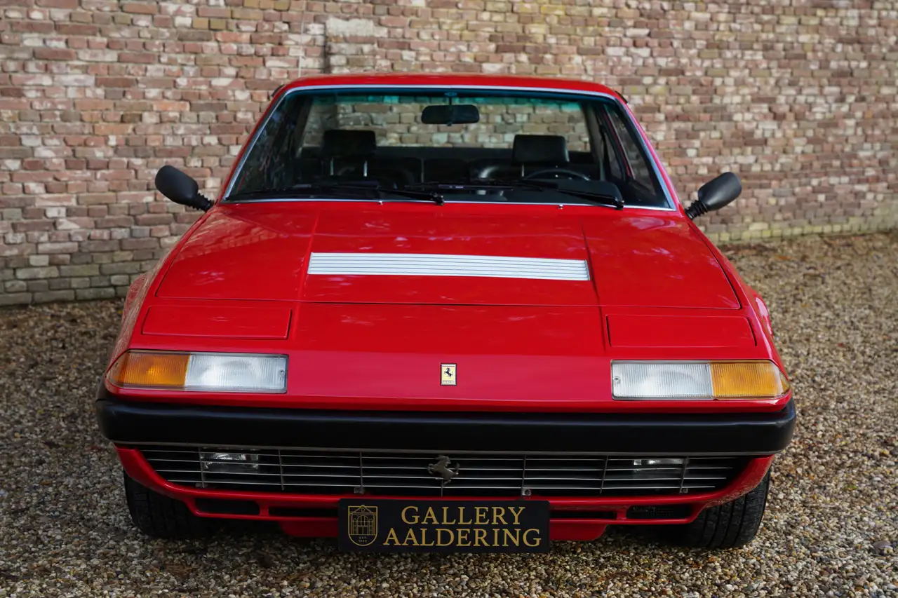 Ferrari 365 GT4 2+2 Very refined state of originality, One of, foto 5
