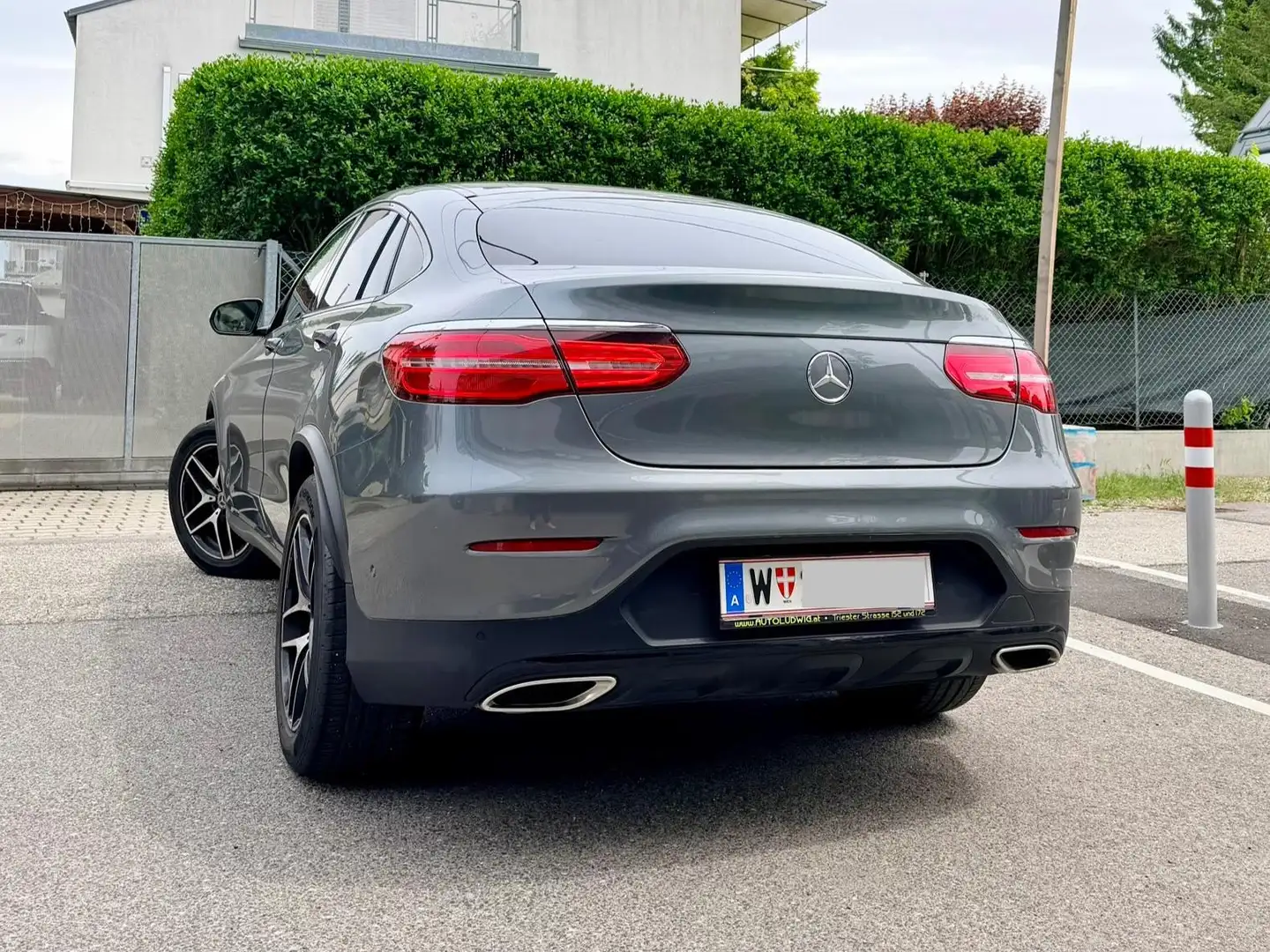 Mercedes-Benz GLC 250 GLC 250 4MATIC Aut. Grau - 2