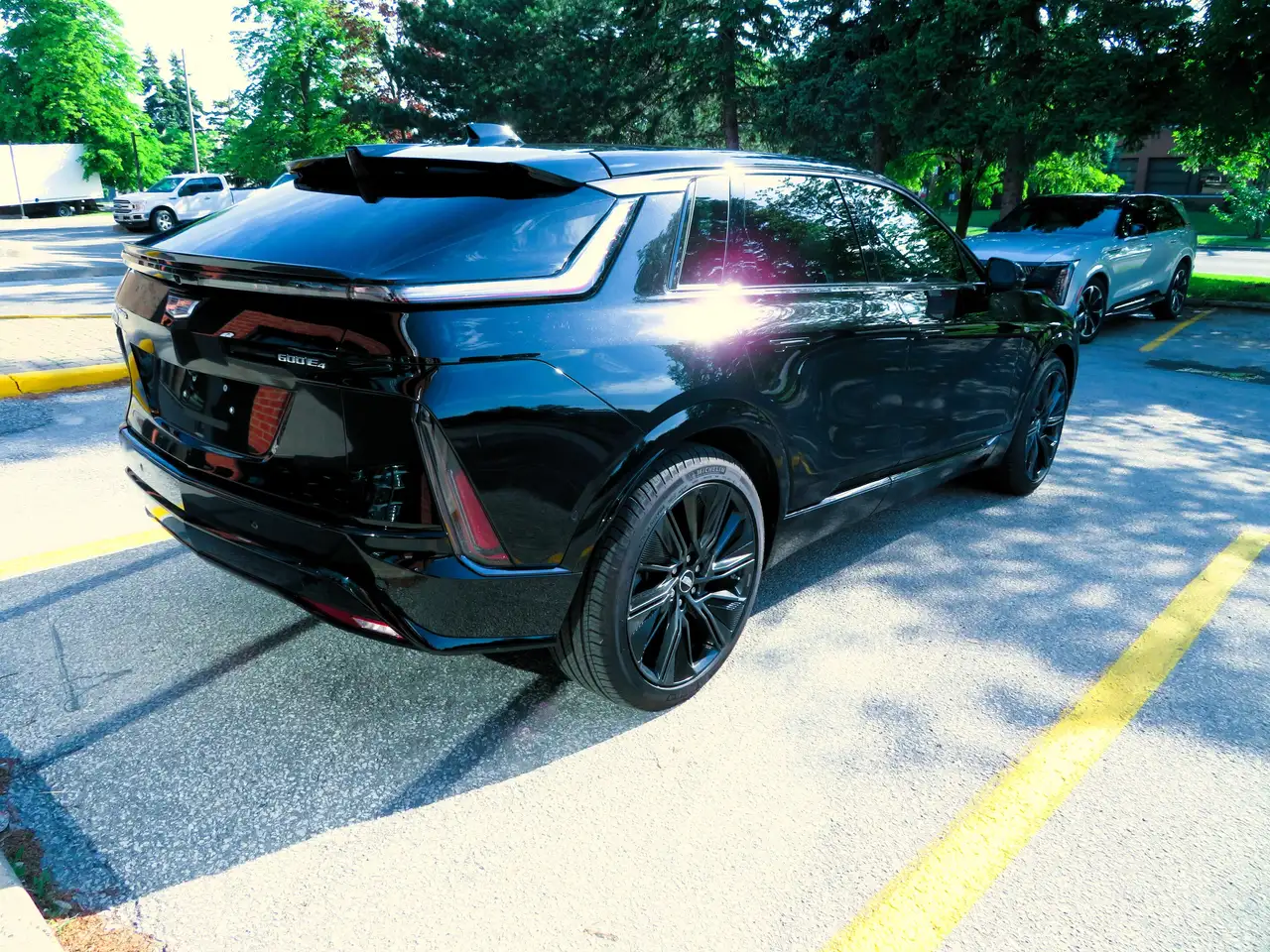 Cadillac Lyriq снимка Cadillac Lyriq