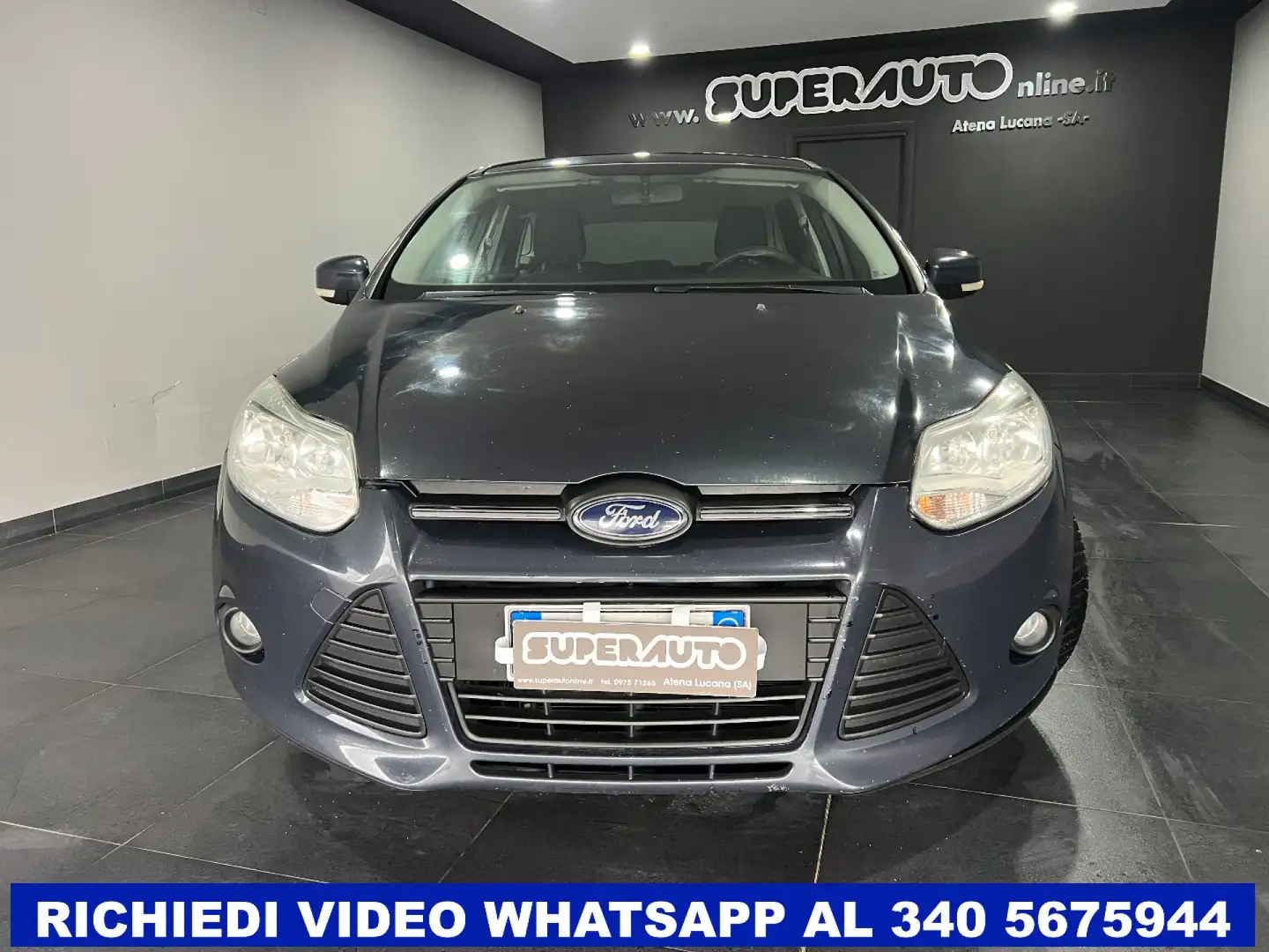 Ford Focus 1.6 TDCi 95CV SW Plus Grau - 2