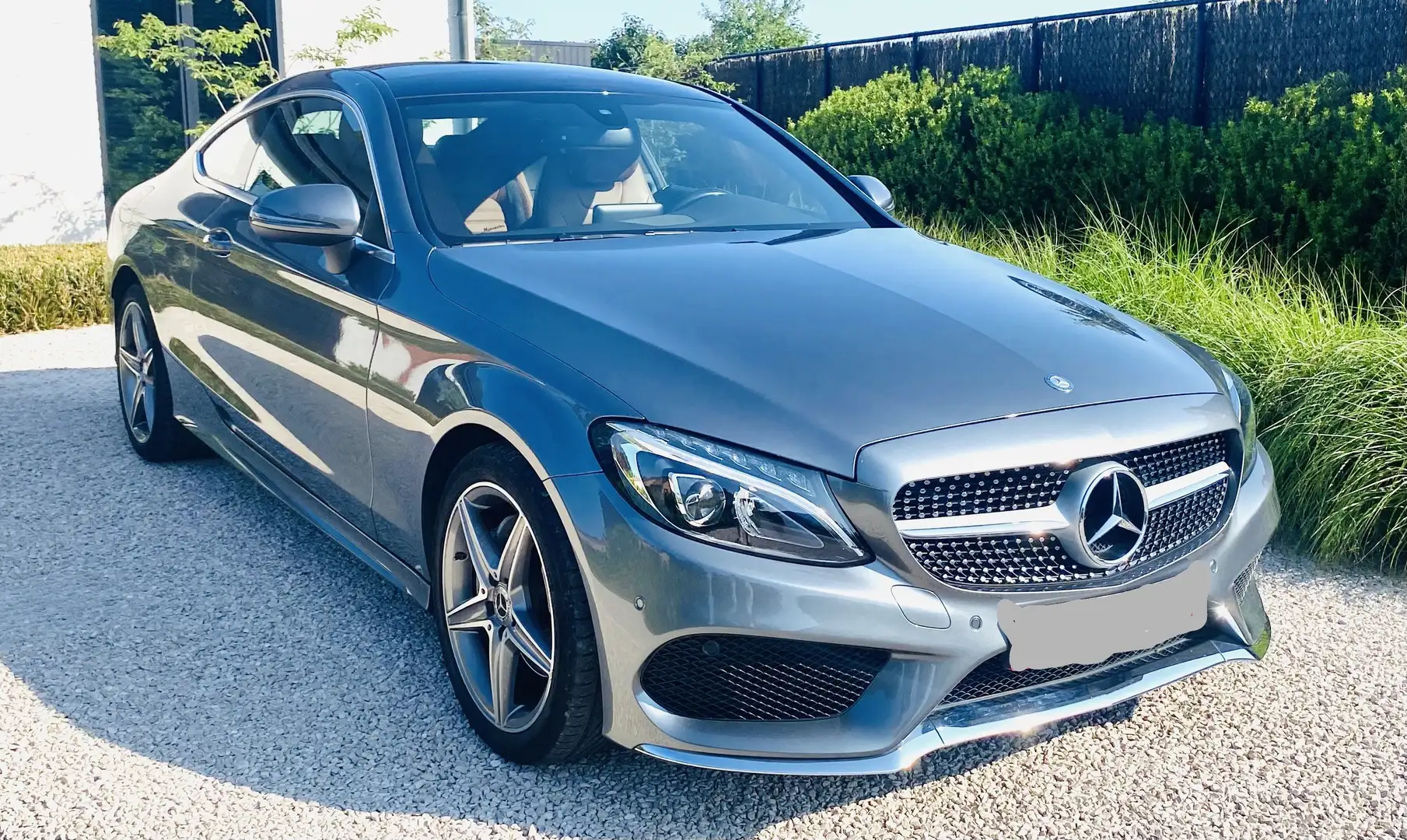 Mercedes-Benz C 180 C 180 Coupe 9G-TRONIC AMG Line Grijs - 1