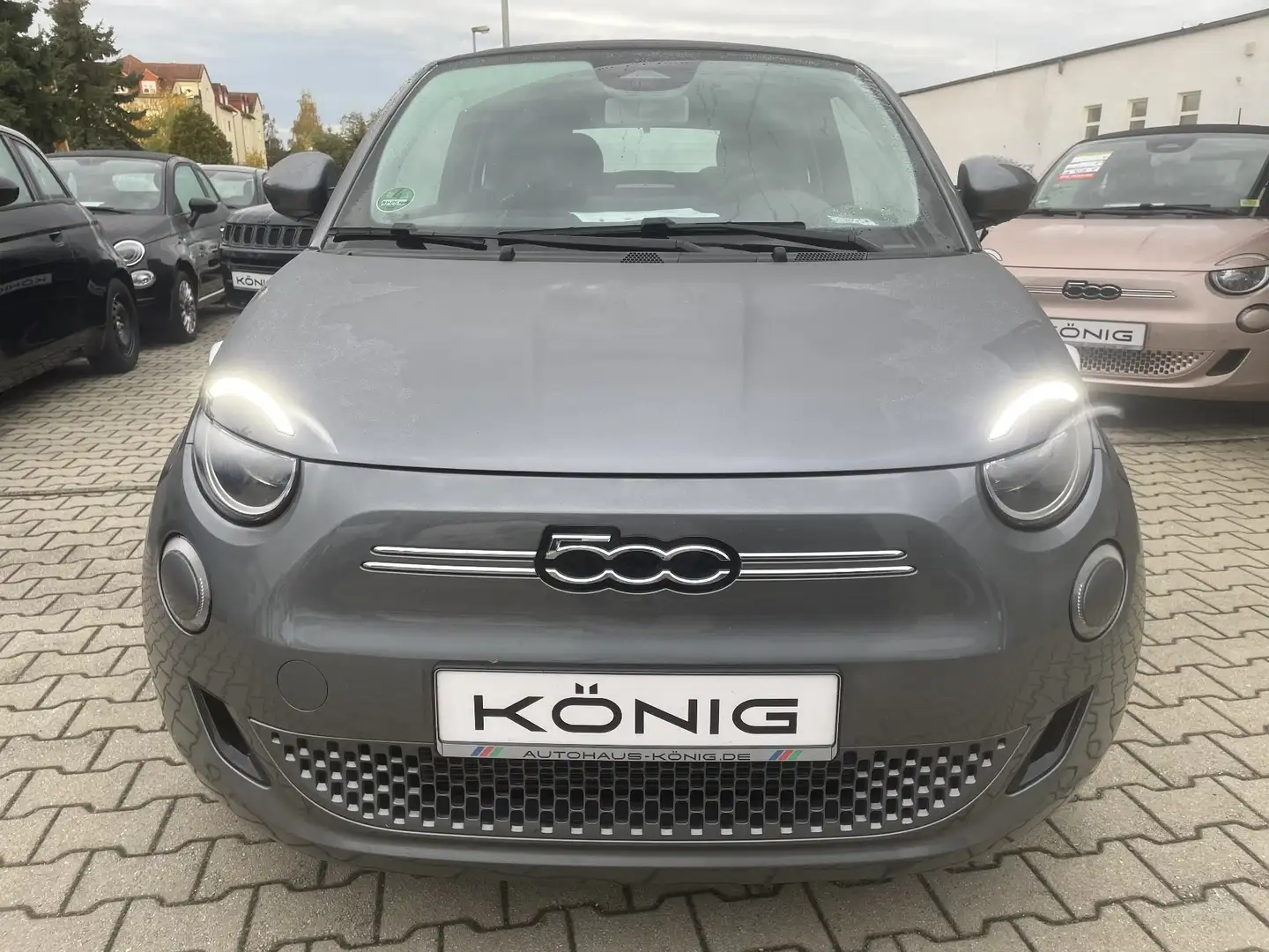 Fiat 500e Neuer 500 Cabrio 320km Reichweite Grau - 2