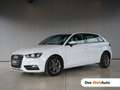 Audi A3 1.6 TDI Attraction Weiß - thumbnail 1
