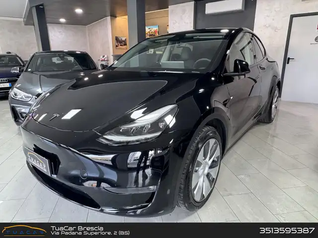 Tesla Model Y Dual Motor Long Range AWD
