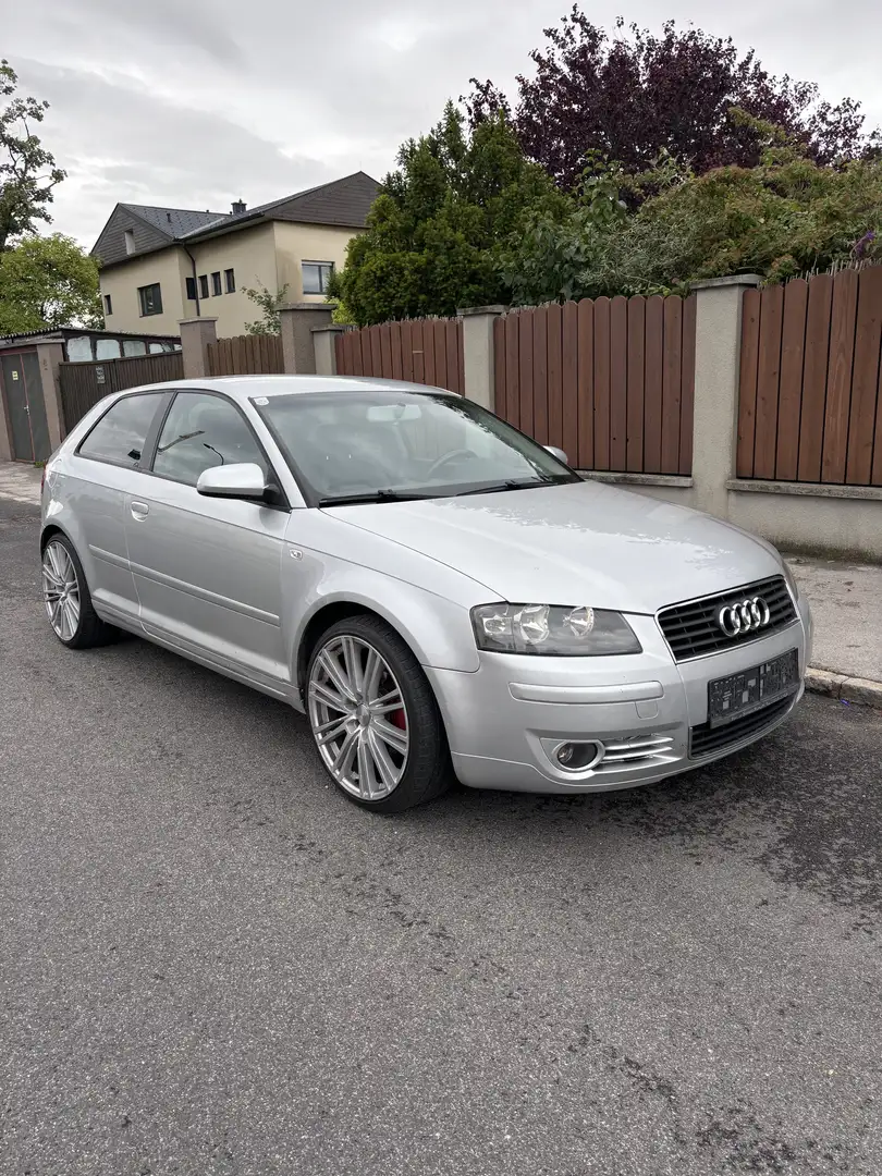 Audi A3 2.0 TDI quattro S Line Sportpaket plus - 1