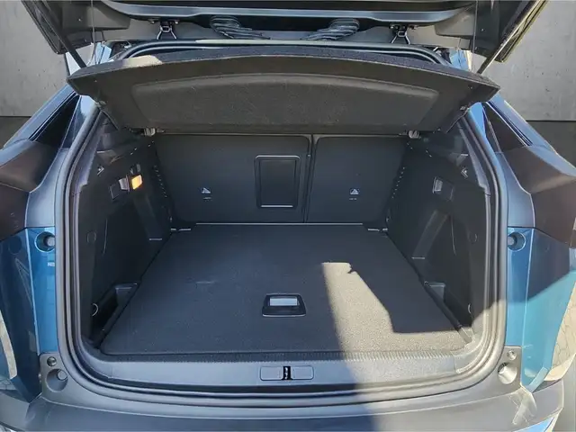 Peugeot 3008 view 7