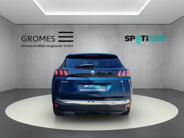 Peugeot 3008 view 4
