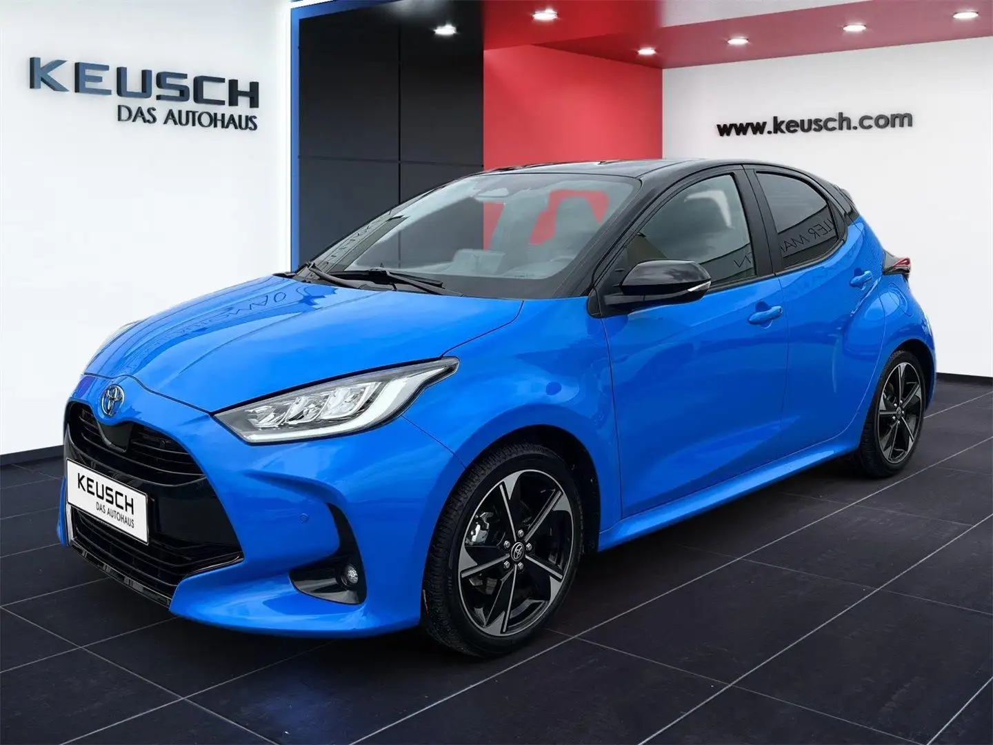 Toyota Yaris 1,5 VVT-i Hybrid Premiere Edition Blau - 2