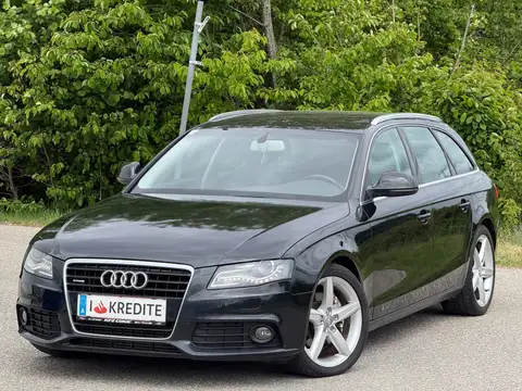 Audi A4 Attraction quattro